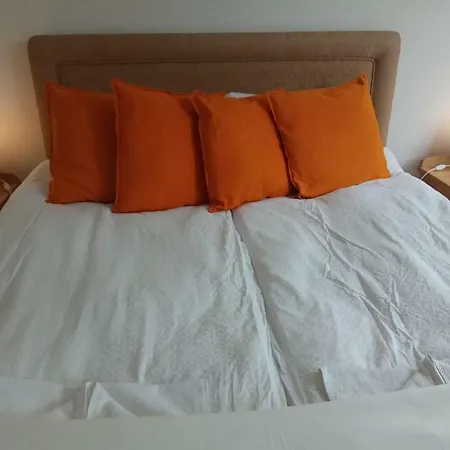 D10 Apartman * Pecs
