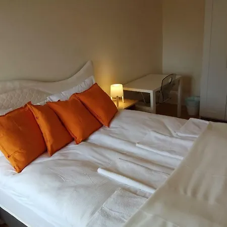 D10 Apartman Apartment