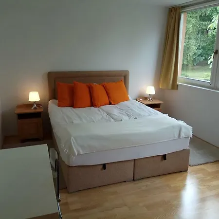 D10 Apartman Pecs