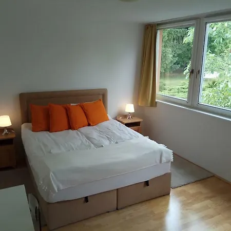 D10 Apartman Pecs